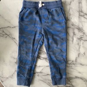 3t blue camo joggers